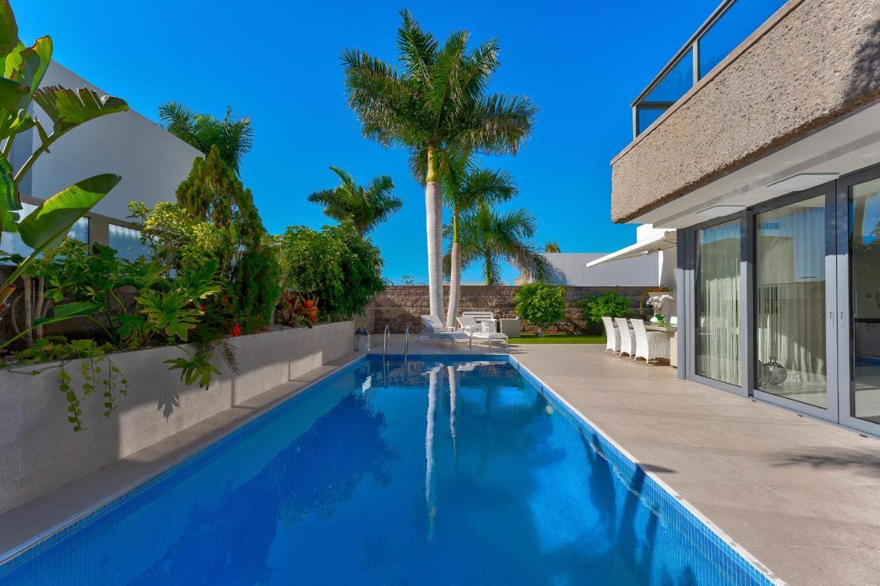 El Duque Private Lux Villa 아데제 외부 사진