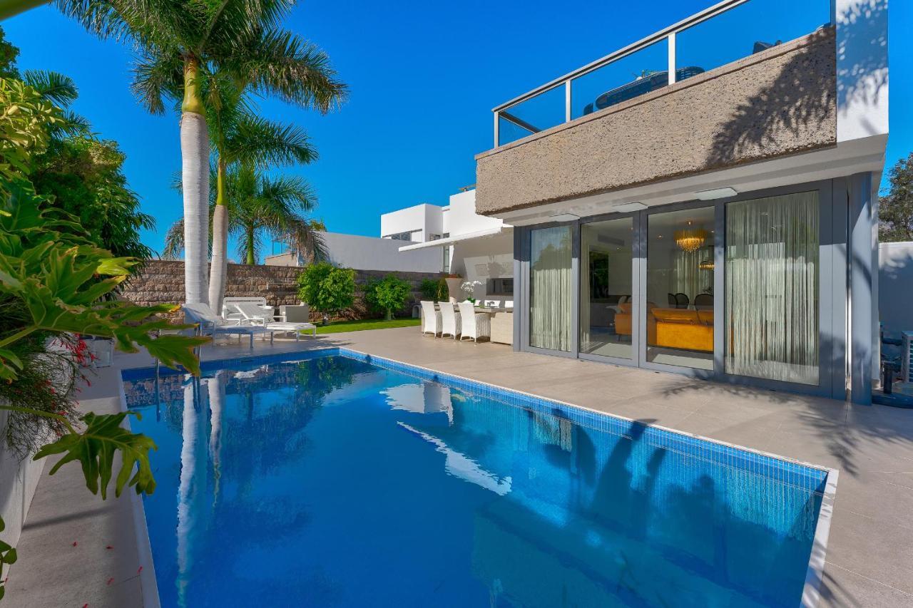 El Duque Private Lux Villa 아데제 외부 사진